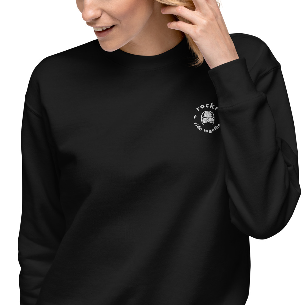 unisex-fleece-pullover-black-zoomed-in-62029968878c0.jpg